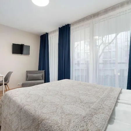 Functional & Cozy Close To The Center With Balcony By Renters * Warszawa